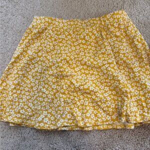 Forever 21 Yellow Floral Mini Skirt